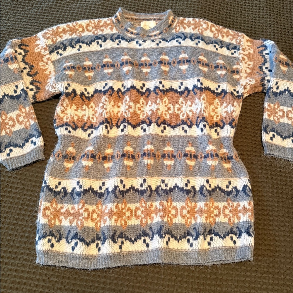 Woman’s Vintage Sweater